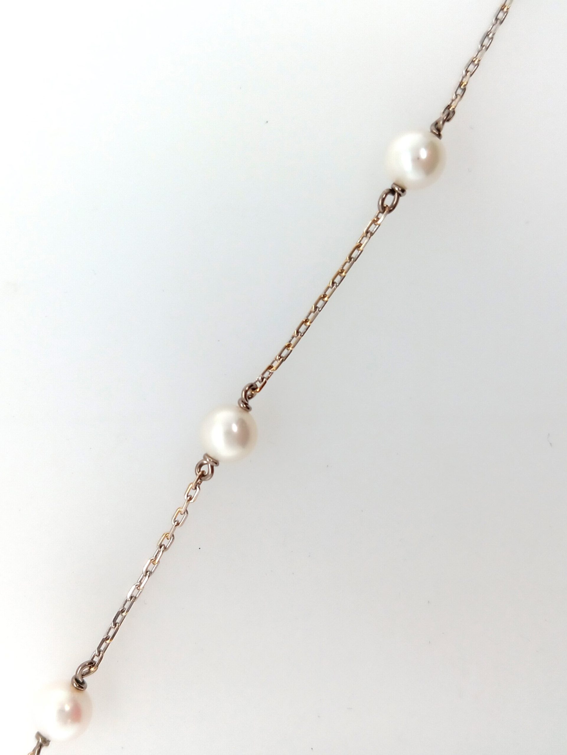 Bracelet neige perles or blanc 18K