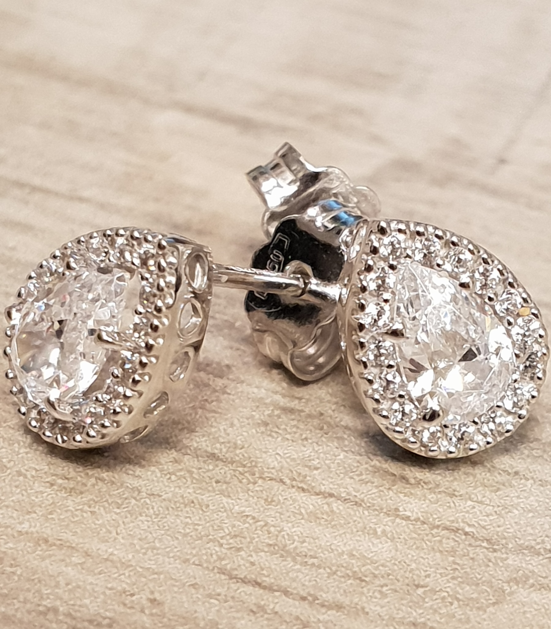 # Boucles d'oreilles zircon-0