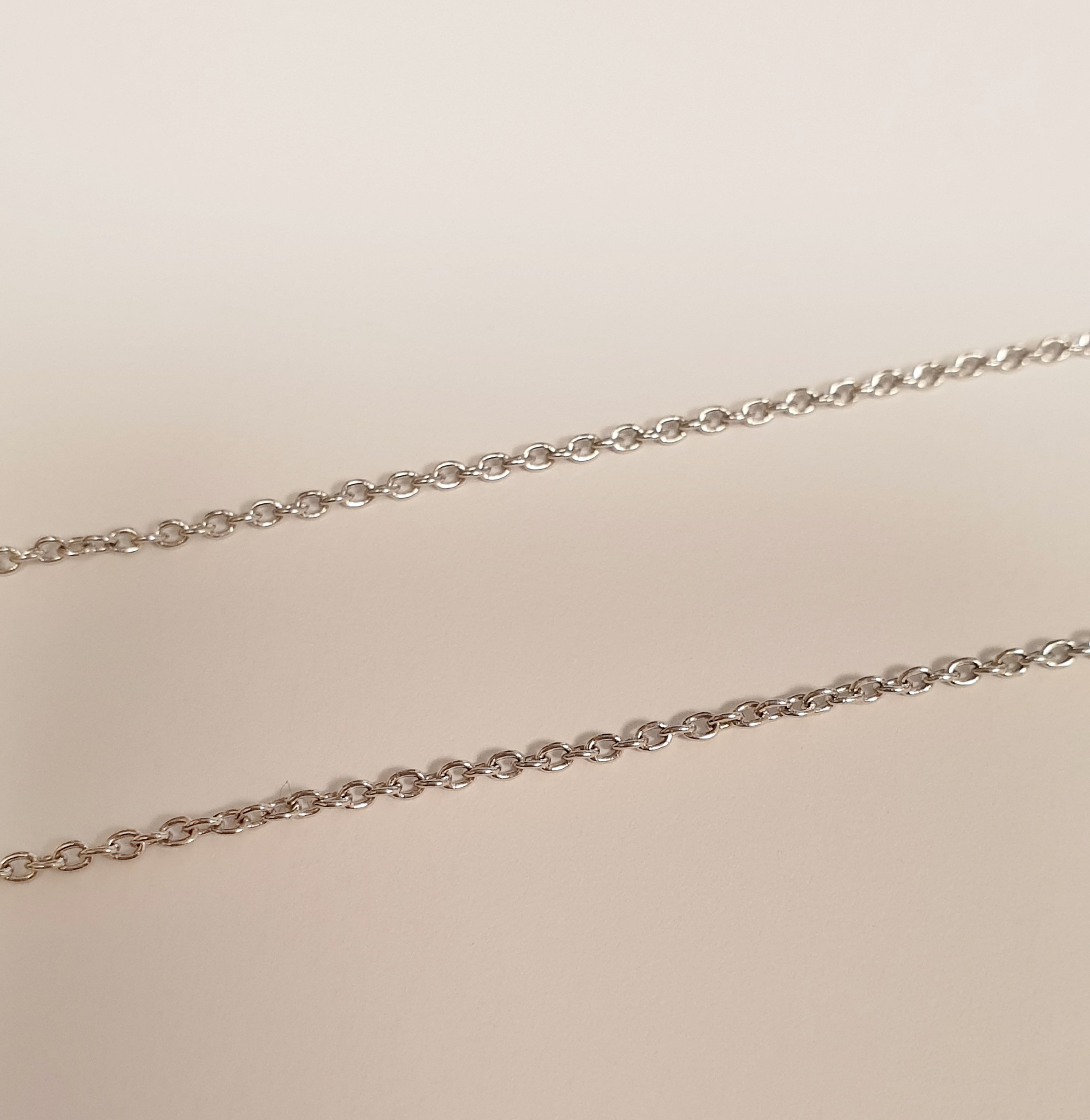 # Chaine 50cm or blanc 18K-0