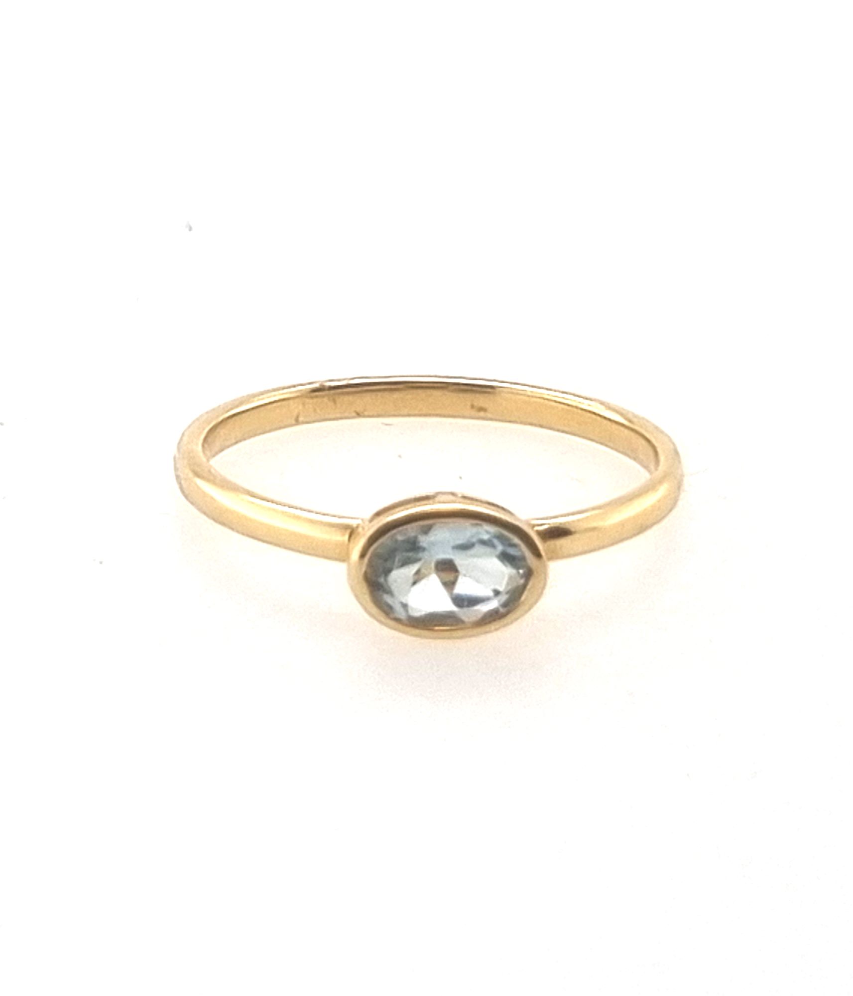 Bague or jaune 18K avec Aigue-Marine