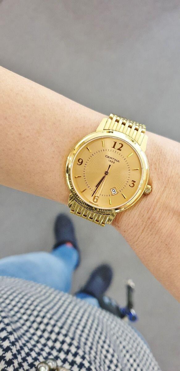 Montre Certina en or 38mm, bracelet complet or 18ct, cadran soleil, 73.5gr