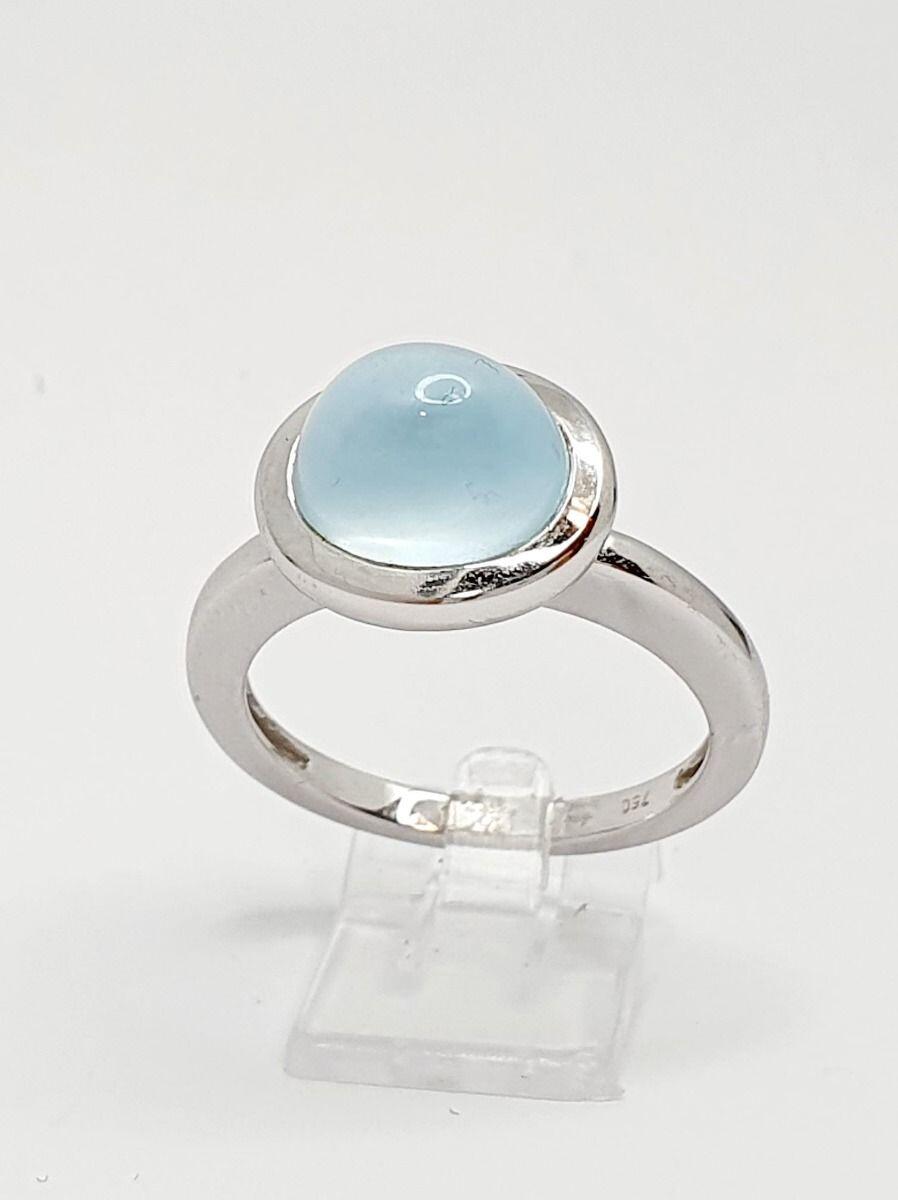 Bague or blanc 18K cabochon topaze bleu