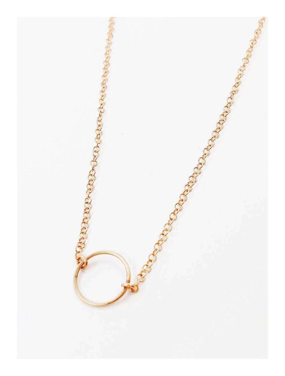 # Collier chaîne or rose avec anneaux  1cm