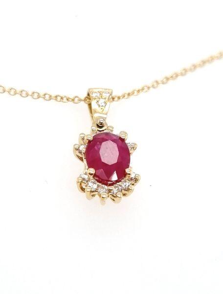 # Collier chaîne 45cm or jaune 18K avec 0.68ct rubis et 0.14ct diamants naturels