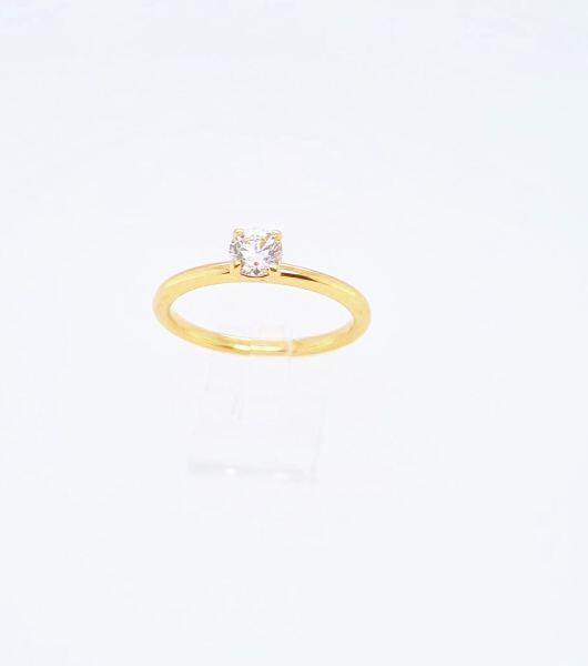 # Bague solitaire or jaune 18K avec 0.50ct diamant naturel ( certificat GIA G/VS2 ) serti 4 griffes or jaune 18K
