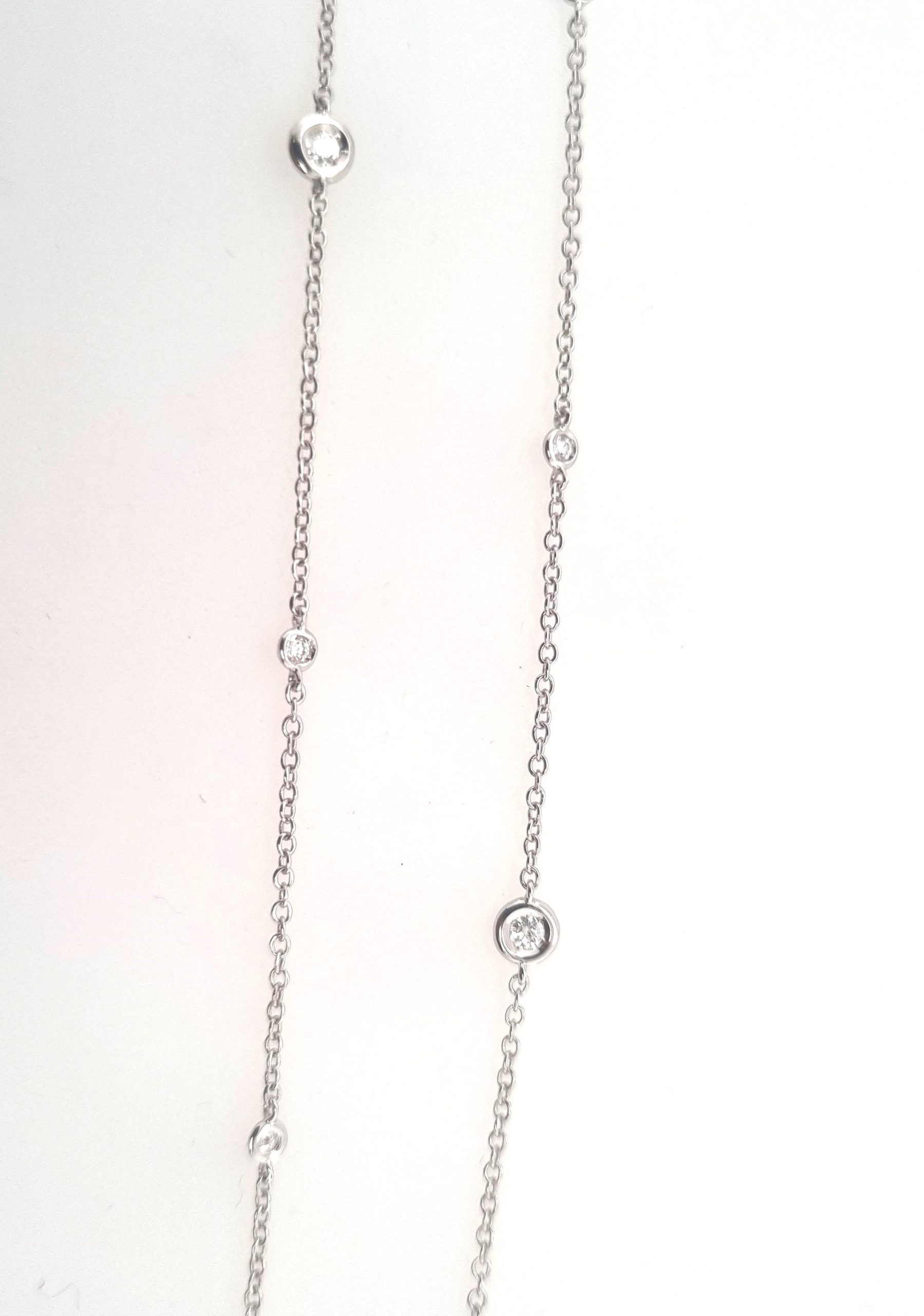 Collier chaîne 45cm or blanc 18K avec 0.27ct diamants naturels serti clos or blanc 18K