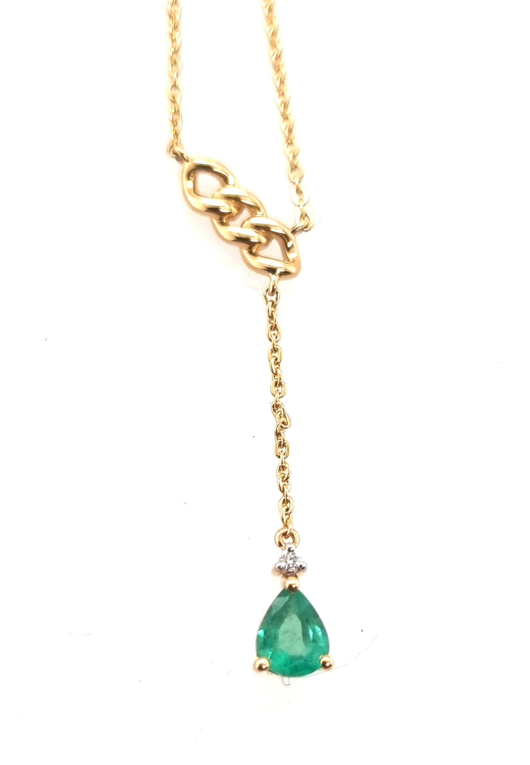 Chaîne collitaire or jaune 18K avec 0.3ct émeraude et 0.005ct diamant naturel serti griffes or jaune 18K