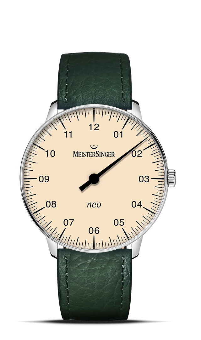 Montre MeisterSinger Neo Ivoire avec verre saphir , cuir velours vert,  cadran ivoire, mécanique automatique avec une réserve de marche de 38h, boîtier 36mm