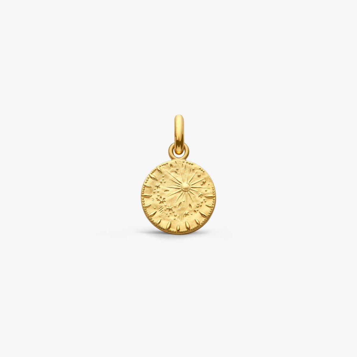 Pendentif médaille pluie d'étoiles 11mm or jaune 18K de la marque française Arthus Bertrand Paris 1803, éco-responsable