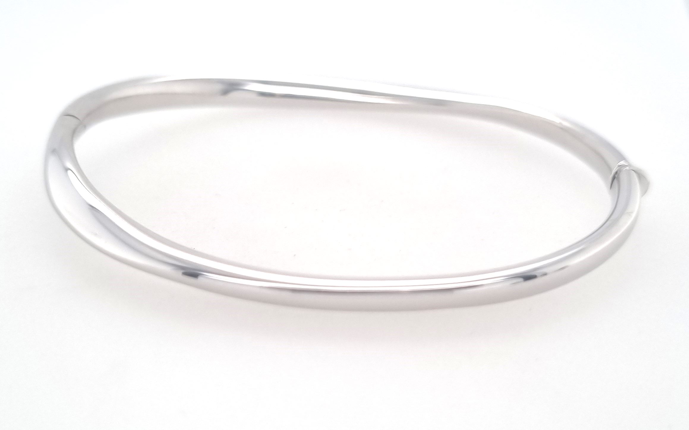 Bracelet rigide 6X5cm or blanc 18K